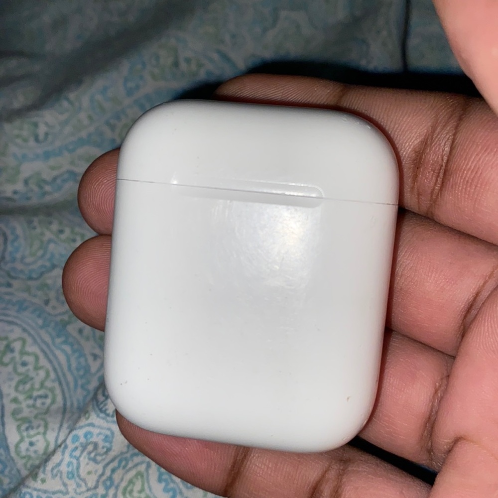 AirPod Gen 1 case ONLY!!